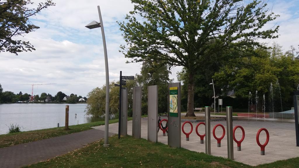 Lake Park Berlare Kültér fotó