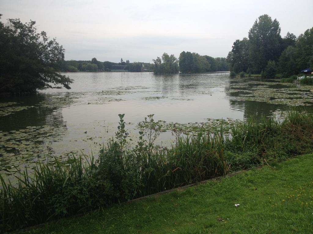 Lake Park Berlare Kültér fotó